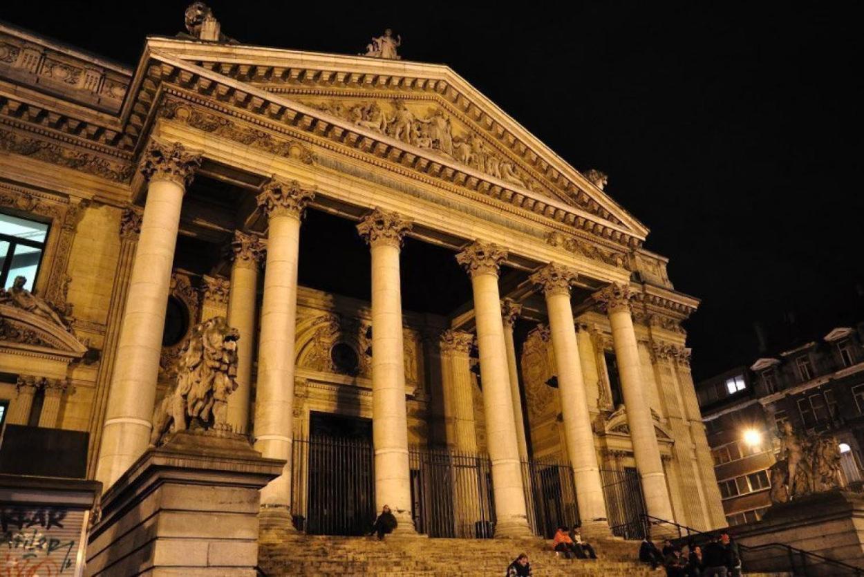 Cinquantenaire Appartement Bruxelas Exterior foto